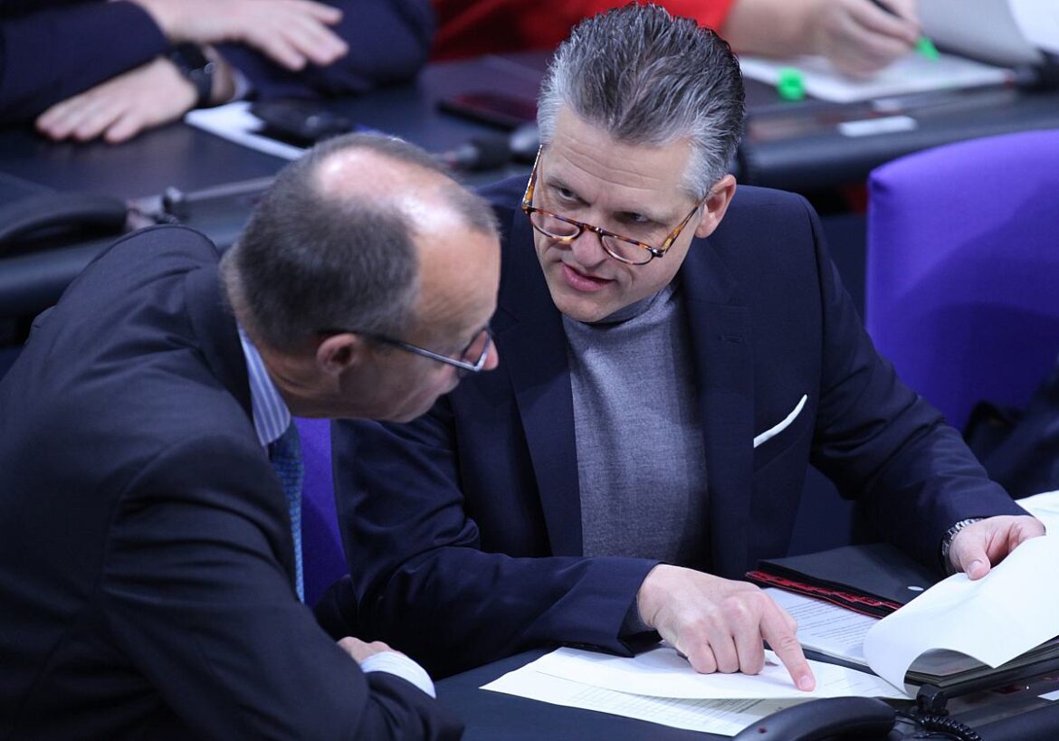 Thorsten Frei (CDU) und Friedrich Merz (CDU)