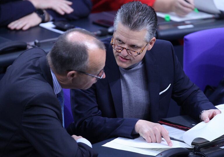 Thorsten Frei (CDU) und Friedrich Merz (CDU)