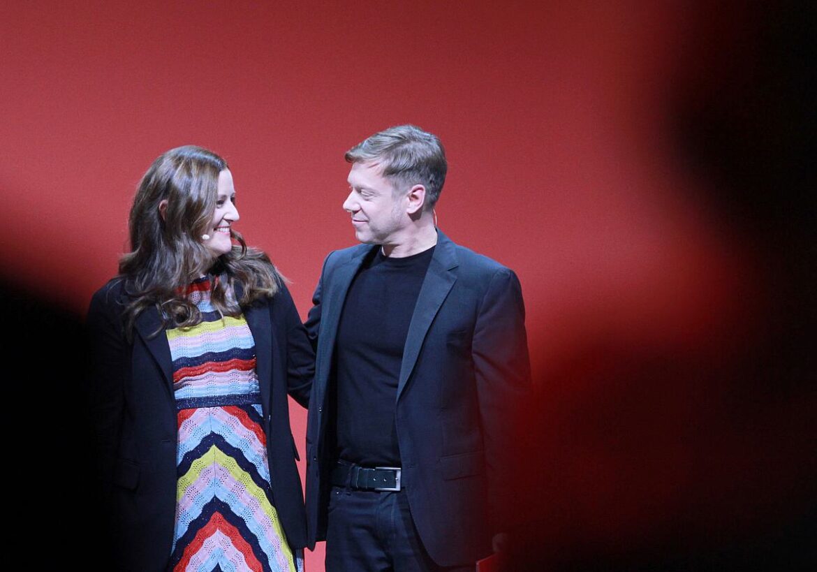 Linken-Parteivorsitzende Janine Wissler und Martin Schirdewan