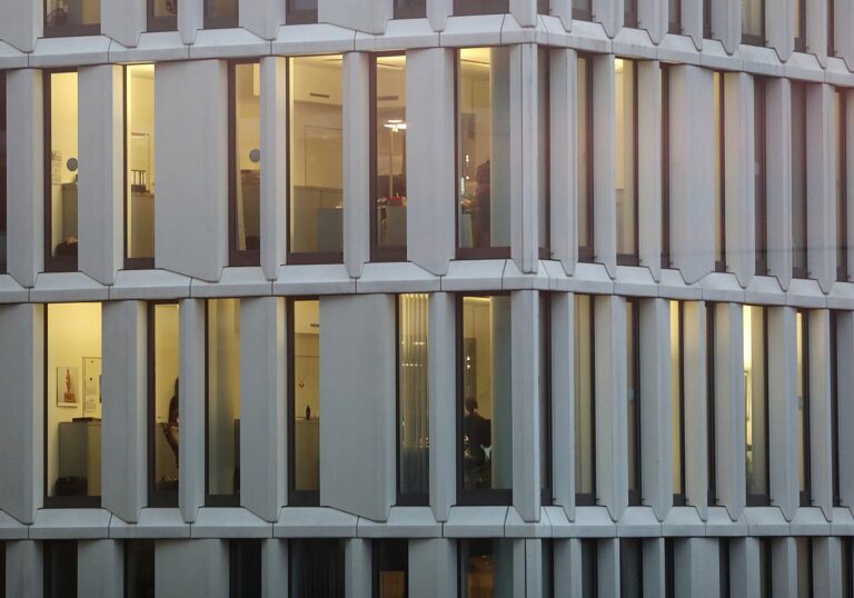 Bürogebäude