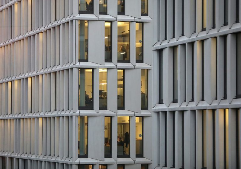 Bürogebäude
