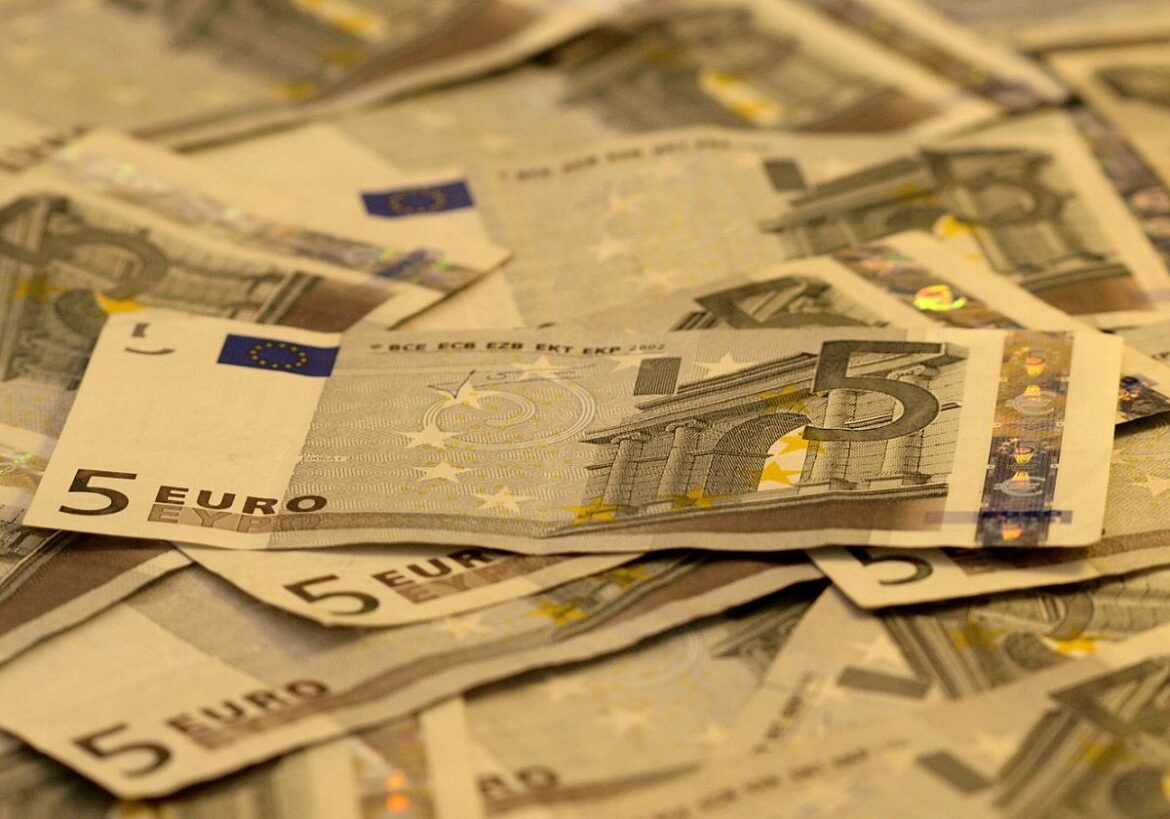 Fünf Euro Scheine