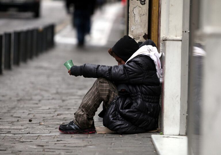 Obdachlose Person