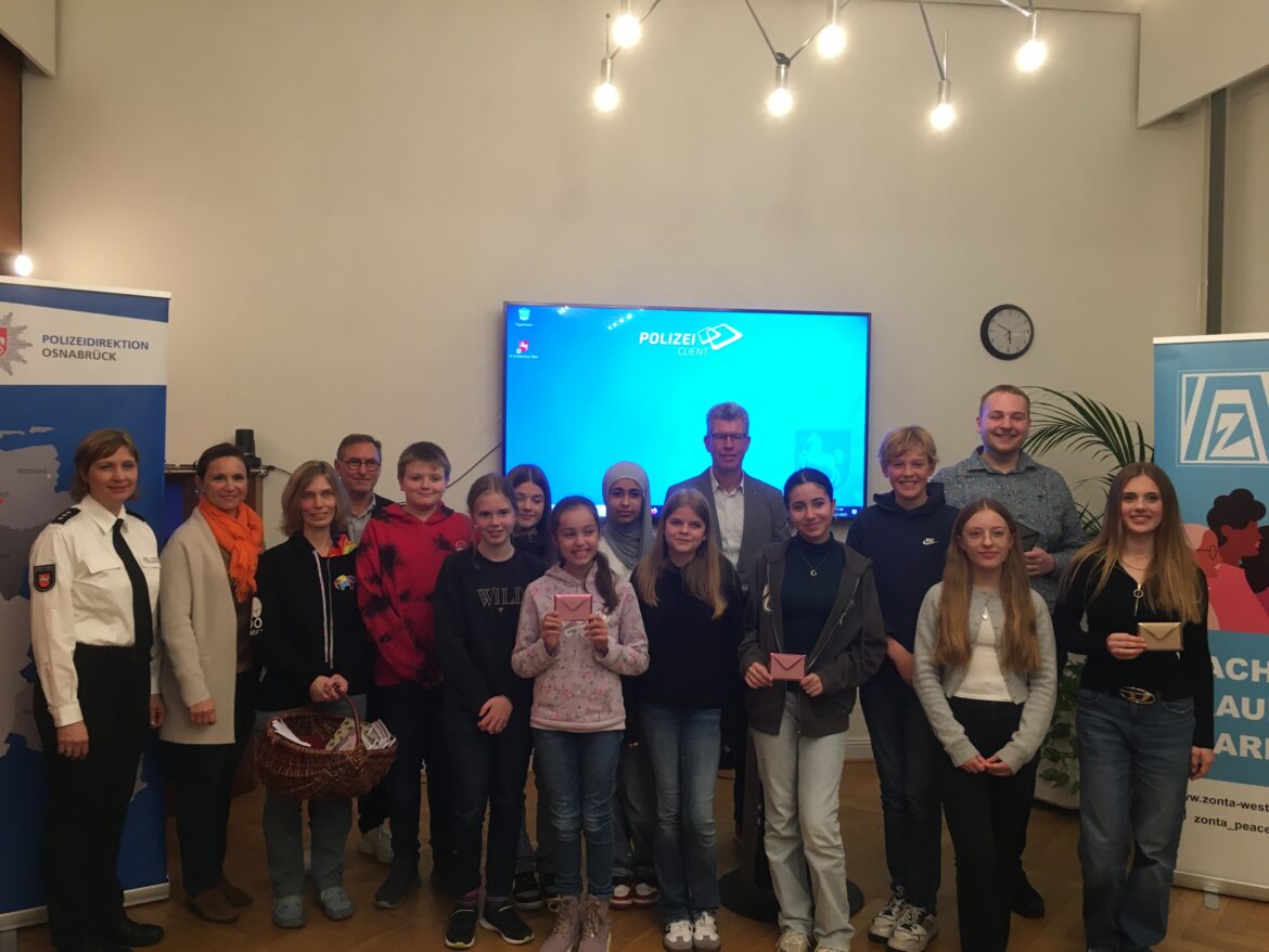 Hass im Netz / Foto: Dominik Lapp