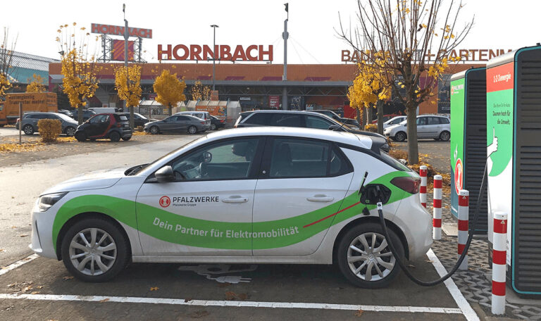 Ladestation bei Hornbach