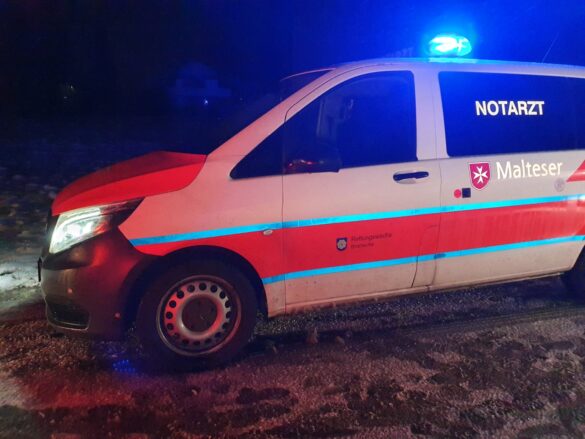 PKW überschlägt sich in Wallenhorst auf Acker