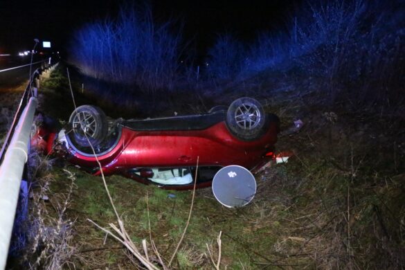PKW überschlägt sich auf Autobahn A30 bei Bissendorf