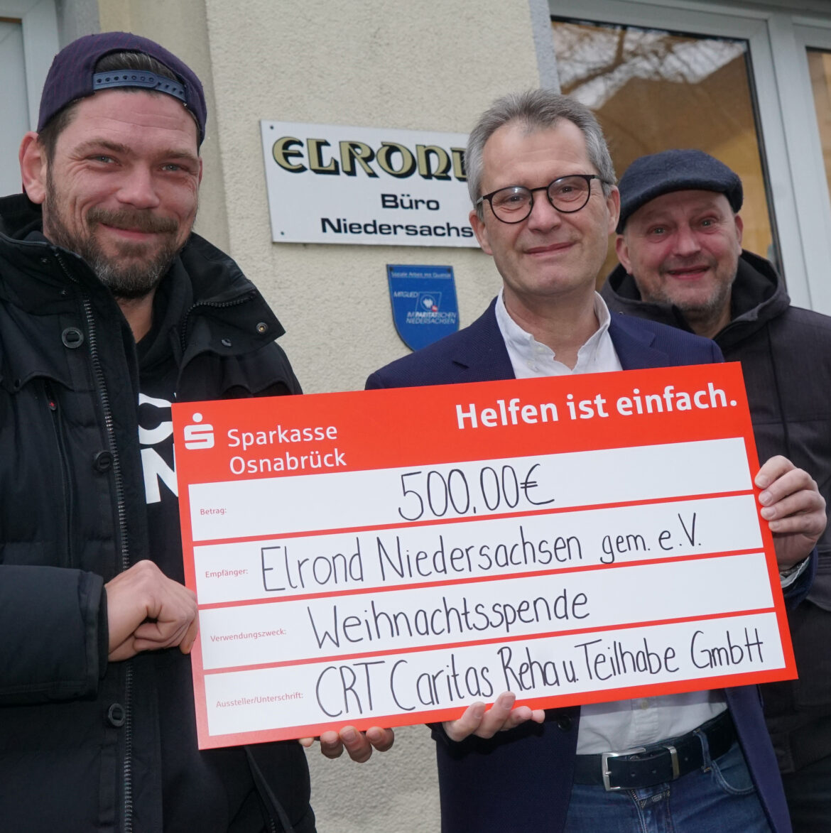 Scheckübergabe Caritas Reha und Teilhabe GmBH an ELROND
