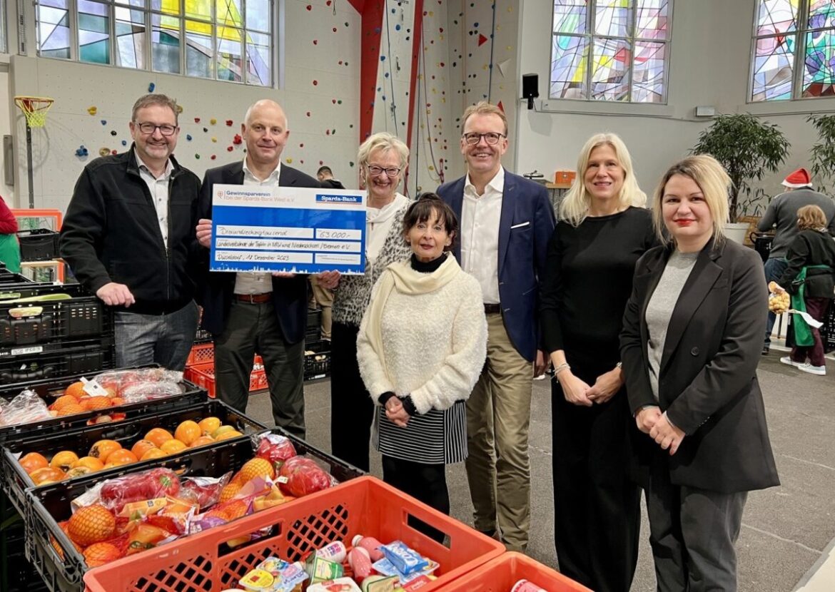 Spende an die Tafeln / Foto: Sparda-Bank West