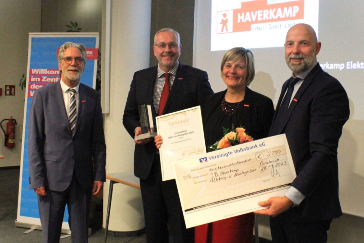 Ehrung der Handwerksbetriebe. / Foto: Bianka Graham