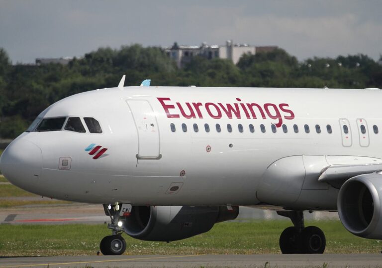 Flugzeug Eurowings