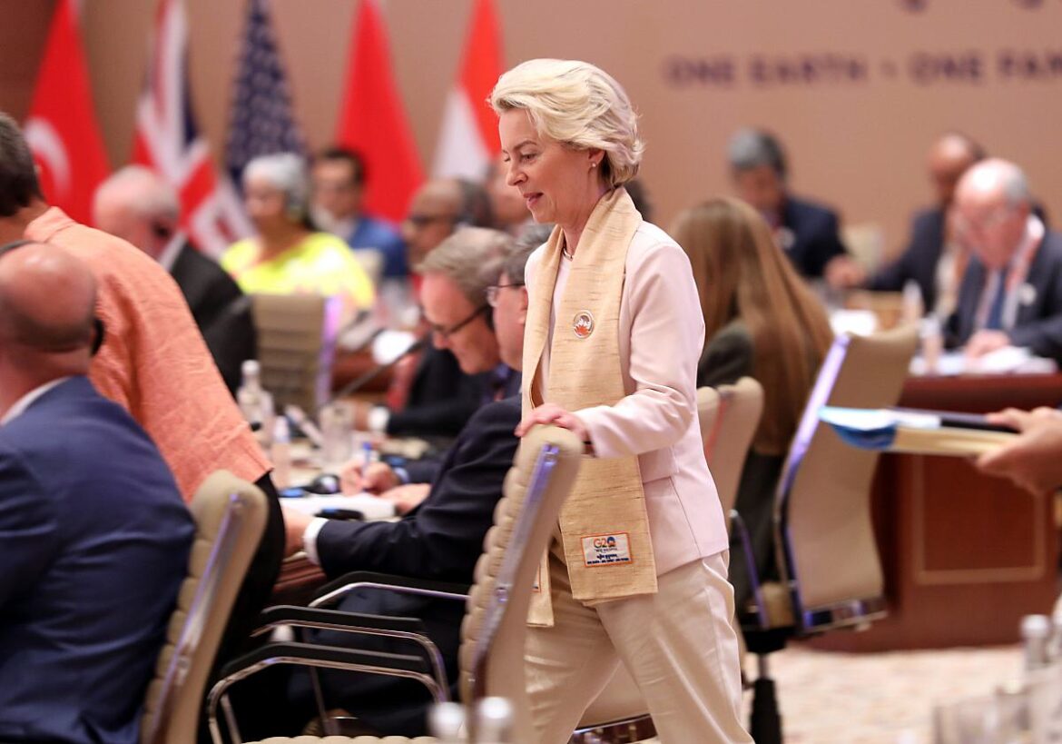 Präsidentin der EU-Kommission Ursula von der Leyen (CDU)