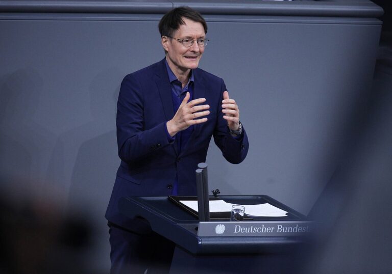 Bundesgesundheitsminister Karl Lauterbach (SPD)