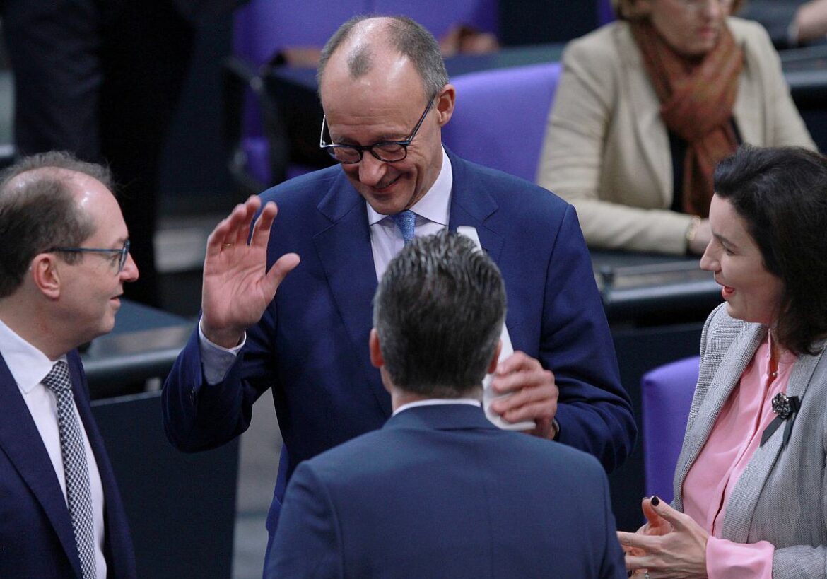 Friedrich Merz (CDU) im Bundestag