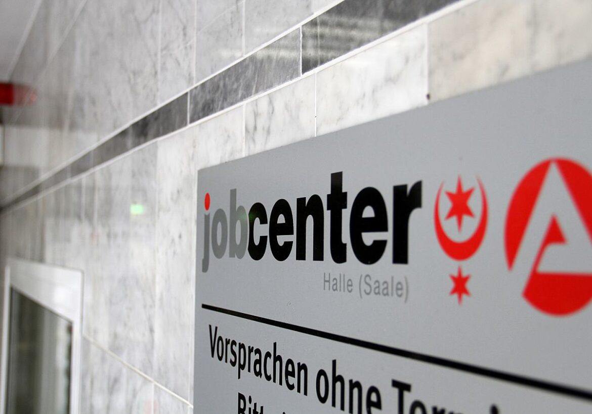 Schild Jobcenter (Halle (Saale))