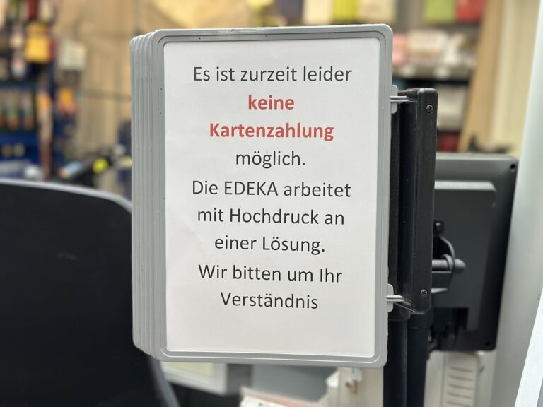Hinweis zur Kartenzahlung bei Edeka in Osnabrück