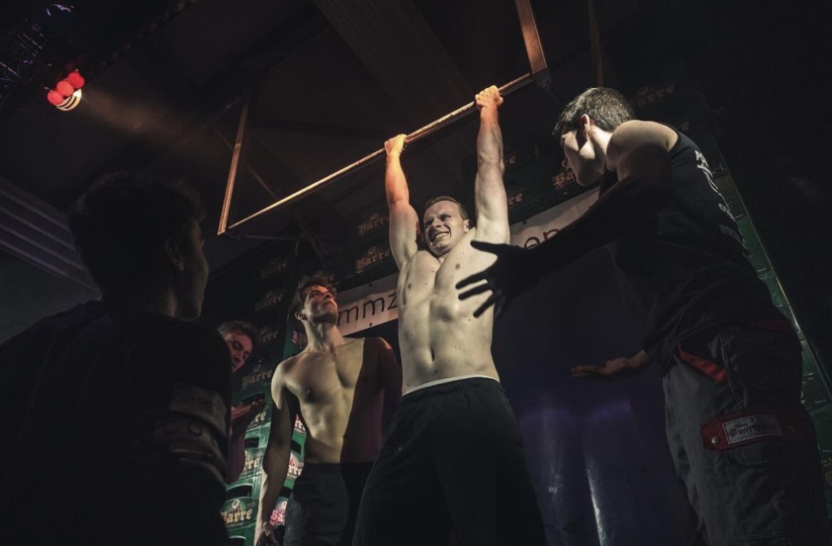 Klimmzug-Challenge / Foto: Osnabrücker Ruderverein