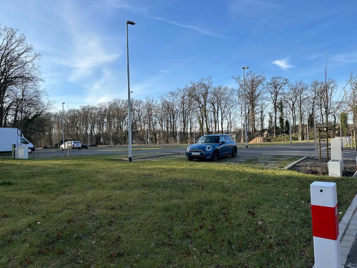 P&R Parkplatz am Rubbenbruchsee in Osnabrück Eversburg