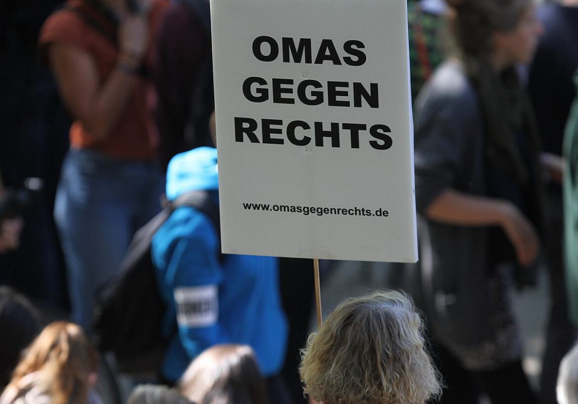 Omas gegen rechts