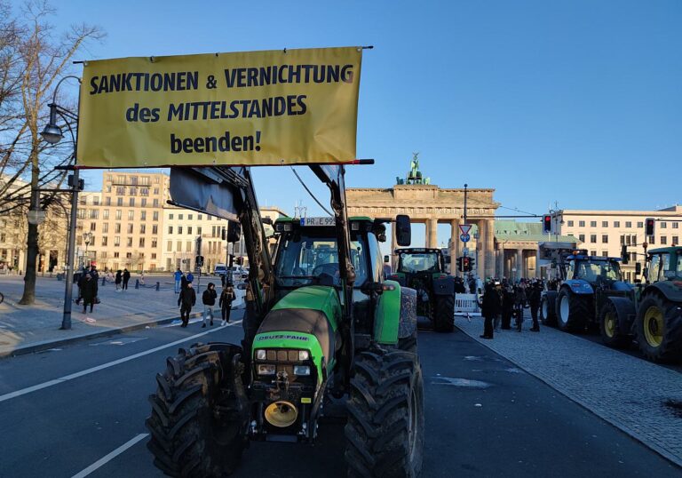 Bauernproteste: Sanktionen und Vernichtung des Mittelstands beenden!
