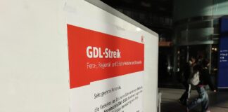 Infozettel im Bahnhof zum GDL-Streik