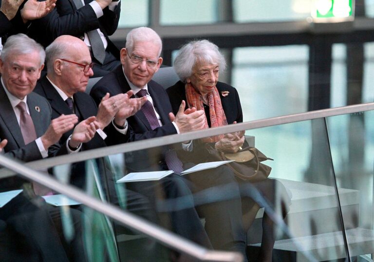 Bundestag gedenkt Opfer des Nationalsozialismus