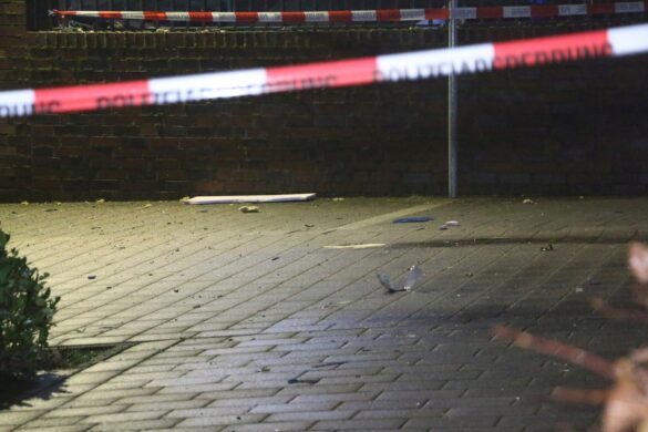 Geldautomat in Wallenhorst gesprengt, Polizei fahndet nach Tätern. / Foto: Heiko Westermann Polizeiabsperrung am Tatort