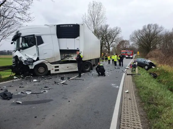 Tödlicher Unfall: PKW und LKW in Bramsche zusammengestoßen