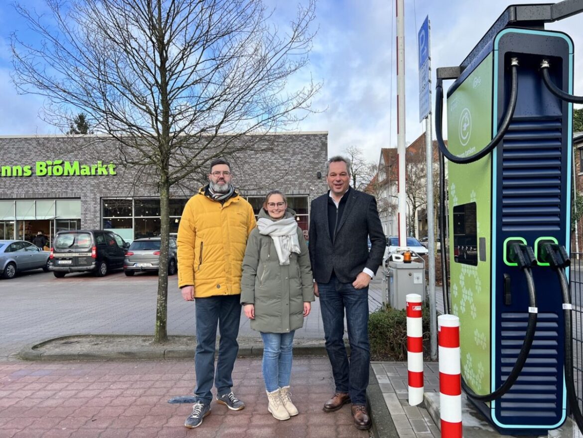 Neue E-Ladestationen am Weidencarree / Foto: OPG / Ricarda Mirsberger