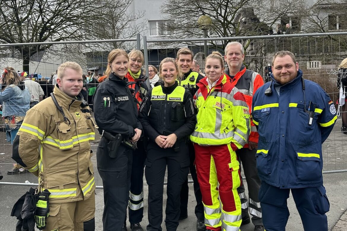 Die Blaulichtfamilie freut sich schon auf das nächste Jahr!