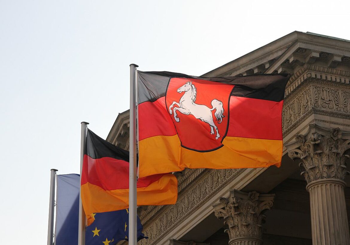 Niedersächsische Flagge