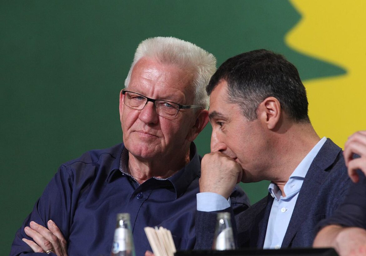 Cem Özdemir und Winfried Kretschmann (Grüne)