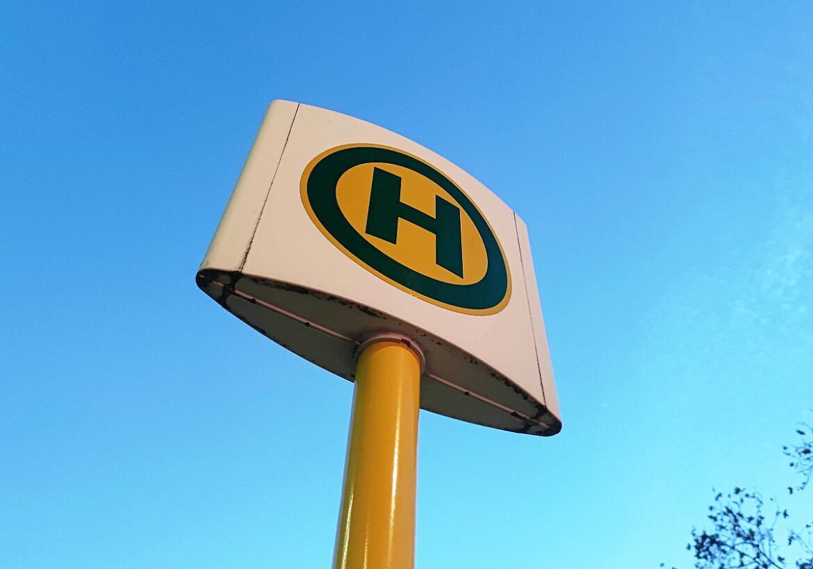 Schild Bushaltestelle