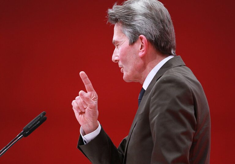 Rolf Mützenich (SPD)