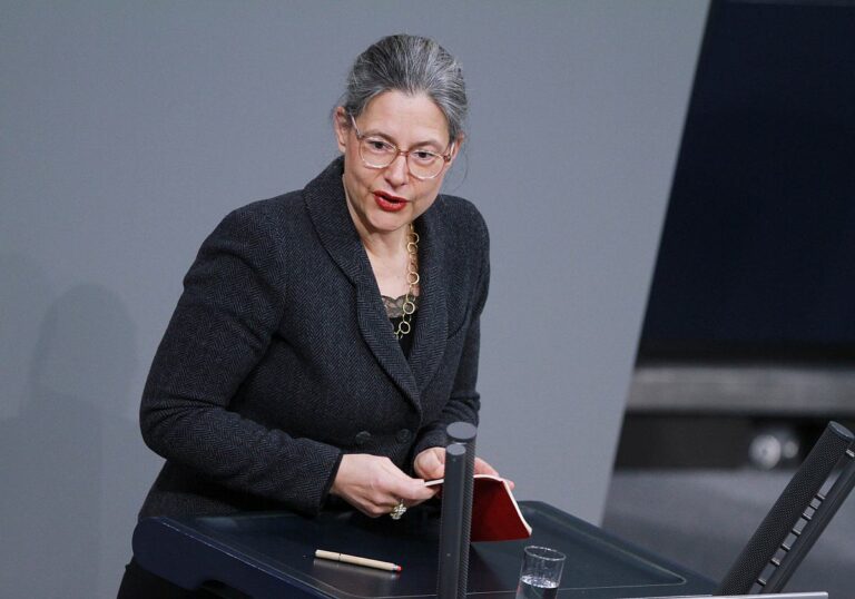 Nina Scheer (SPD)