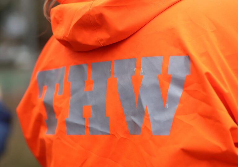 THW
