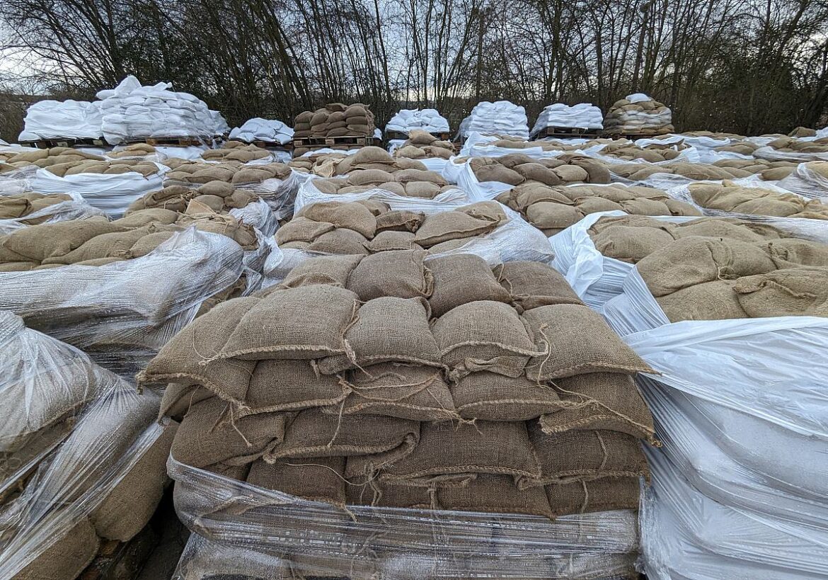 Sandsäcke gegen Hochwasser