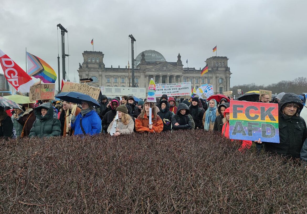 Demo gegen rechts in Berlin