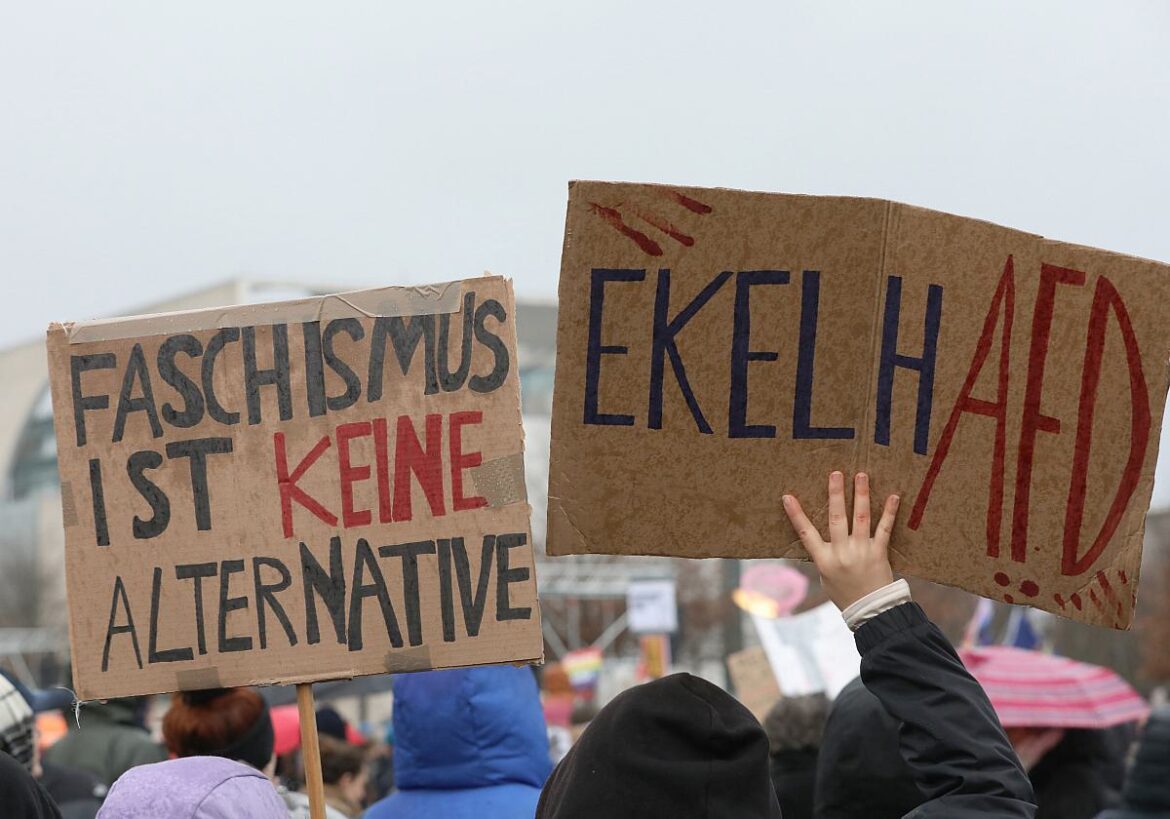 Demo gegen rechts