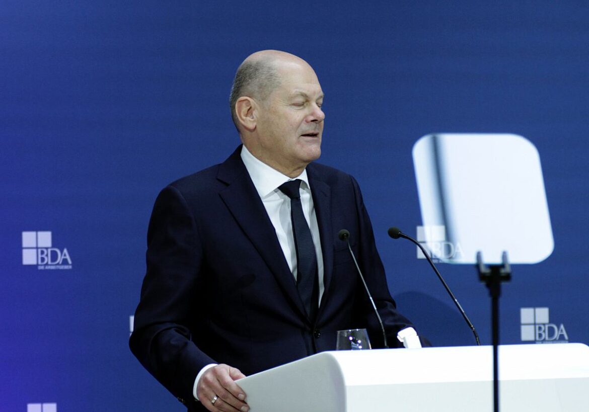 Bundeskanzler Olaf Scholz (SPD)