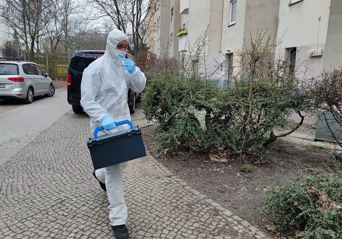 Kriminaltechnische Untersuchungen im Zusammenhang mit der Festnahme von RAF-Terroristin Daniela Klette