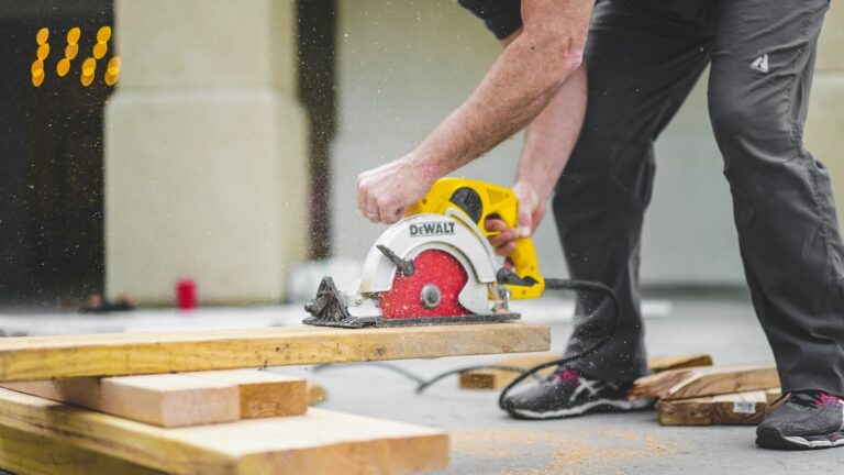 Handwerker bei der Arbeit in Osnabrück (Gesamtstadt)