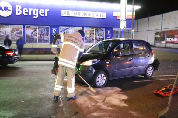 Pagenstecherstraße nach Unfall blockiert, eine Person verletzt
