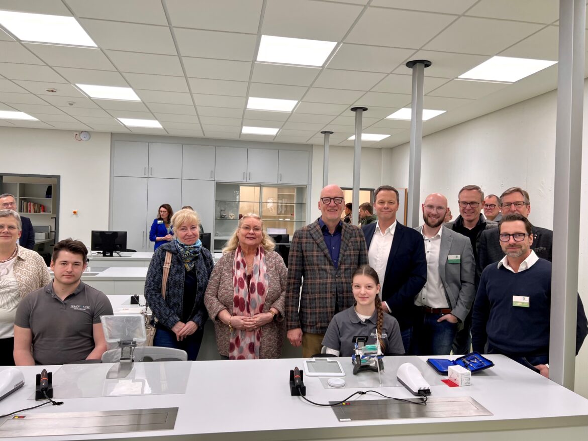 Neues Zahntechniklabor