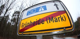 Ortsausgangsschild Grünheide (Mark)