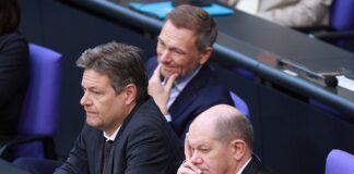 Ampel-Politiker Olaf Scholz (SPD), Robert Habeck (Grüne) und Christian Lindner (FDP)