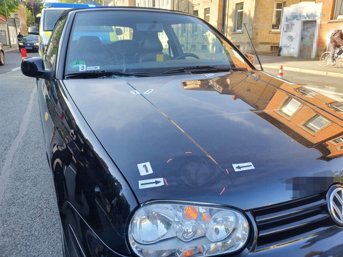 Unfall auf der Natruper Straße in Osnabrück. / Foto: Heiko Westermann