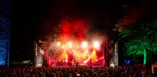 Mehr als 2.000 Gäste besuchen jährliche die Benefiz-Veranstaltung Haste Open Air im September. / Foto: Björn Plantholt | Fotokrat