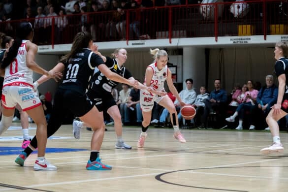 GiroLive Panthers vs. TK Luchse Hannover. / Foto: Alexander Reinhard in Osnabrück (Gesamtstadt)