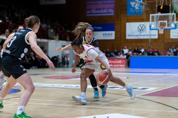 GiroLive Panthers vs. TK Luchse Hannover. / Foto: Alexander Reinhard in Osnabrück (Gesamtstadt)